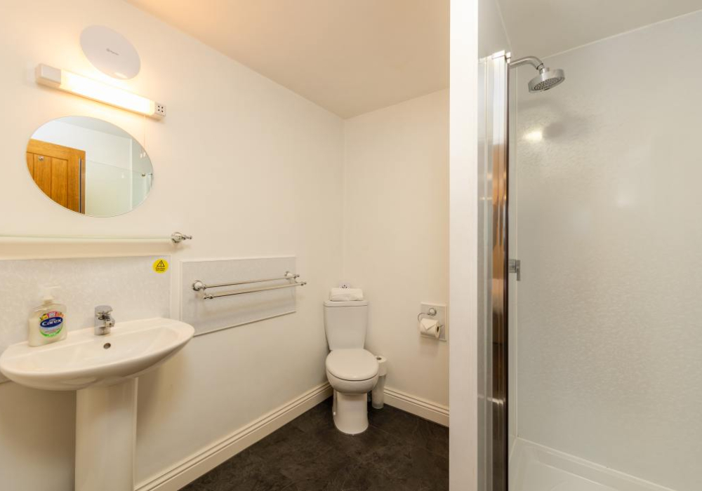 ashnessapartment-bedrooms21